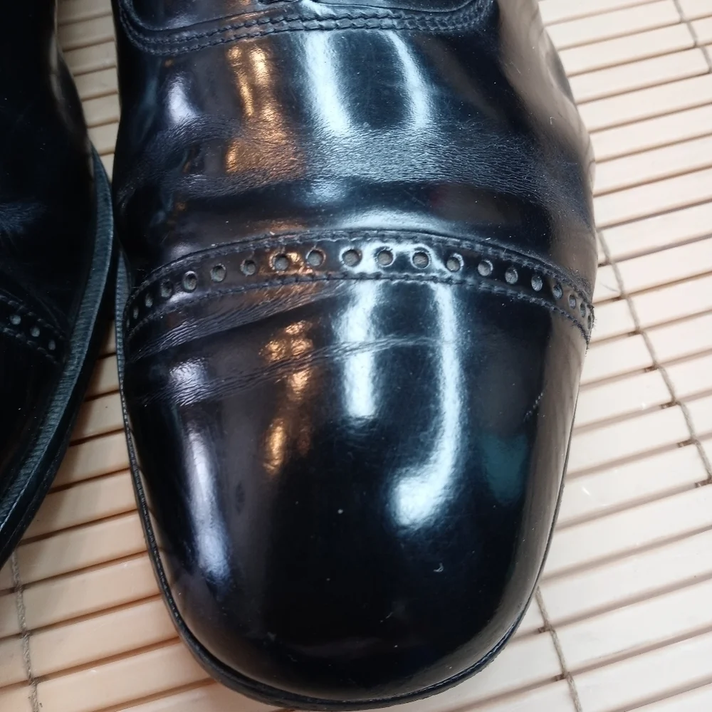 Florsheim men's black leather cap-toe Oxford sz 12D. 20.1pm